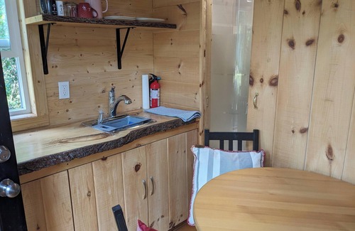 Tay Valley Cabin | Enchanting Cabin In The Woods
