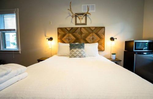 Five Points Apartment | Enchanting Escape