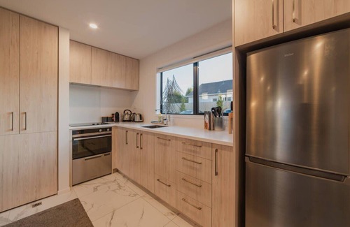 Saint Albans House | Enchanting Getaway in Merivale