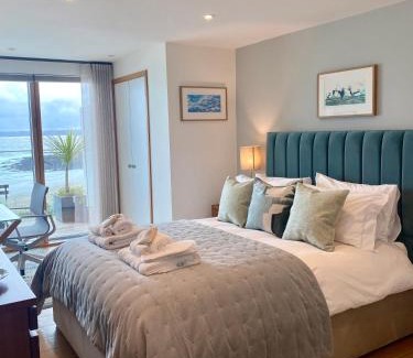Maenporth Apartment | Endcliffe