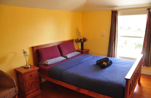 Ahipara Cabin | Endless Summer Lodge - Guesthouse
