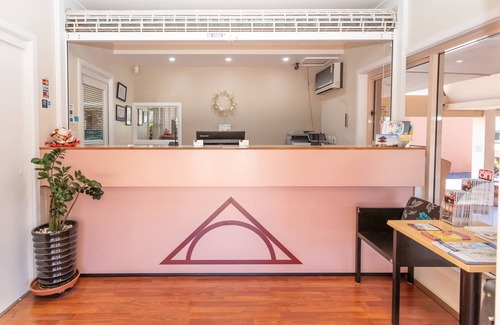 Engadine Hotel | Engadine Motor Inn