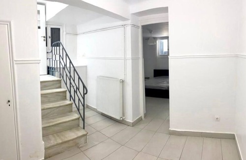 Dafni Apartment | Enjoy a 3BR stylish maisonette next to the city Center !