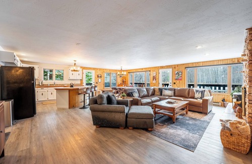 Red Lodge Cabin | Enjoy a peaceful retreat and a fisherman's dream on Rock Creek!