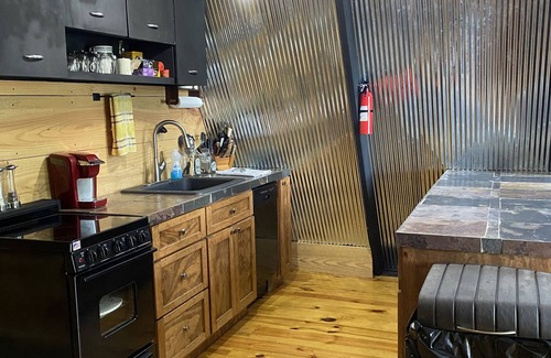 Houston House | Enjoy a Water Getaway! Book the A-frame now!