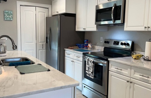 Englewood East Villa | Enjoy All Englewood Has to offer
