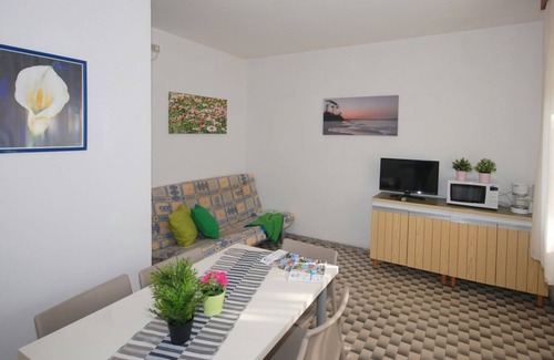 Lignano Pineta Villa | Enjoy the garden of our cozy flat
