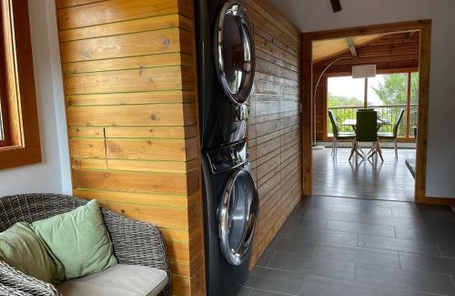 Ucluelet House | Enjoy the West Coast at the Cedar Rock Home.