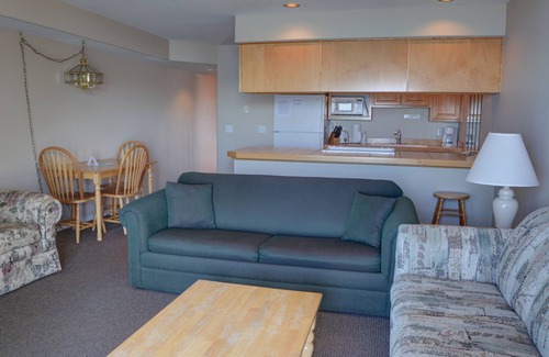 Lincoln City Condo | Enjoy this 2nd floor condo with amazing views of the coast in Lincoln City!
