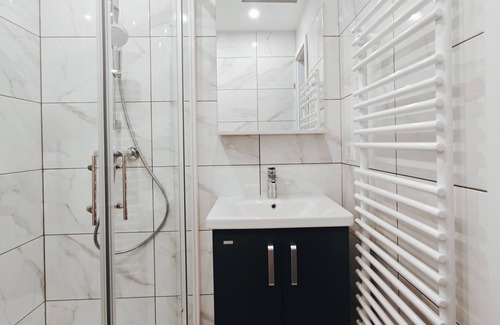 Senturska Gora Bed & Breakfast | Enjoyable 1-bedroom bed & breakfast in Kranj