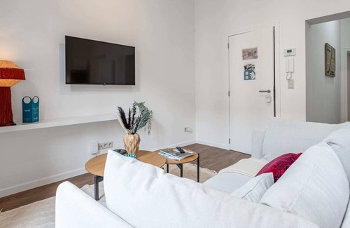 Quartier des Libertes - Vrijheidswijk Apartment | Enseignement II - Two Bedroom Apartment, Sleeps 4