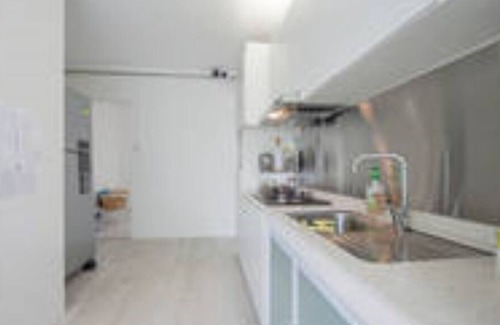 Woodlands Apartment | Ensuite. Best value Spore Cool Rm.13min walk to woodland MRT. Inc Laundry.