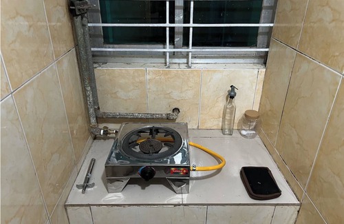 Dhaka House | Entire apartment, private Studio apartment with AC in Dhaka