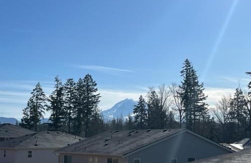 South Hill Apartment | Entire Basement in Puyallup, WA