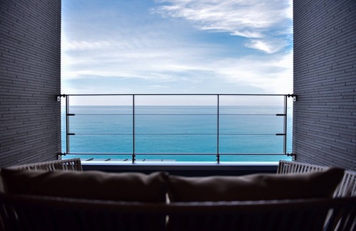 Geisei-mura House | Entire building available Private sauna pool o / Konan Kōchi