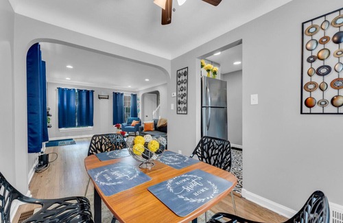 Brooklyn Apartment | Entire Duplex|Great For Large Group|Spacious and Updated Design