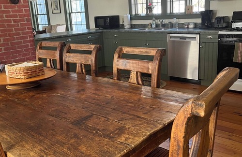 Walpole Other | Entire Farmhouse with lots of open space 15 min north of Keene