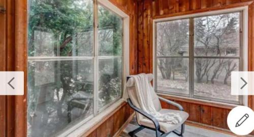 Minneapolis House | Entire Four Bedrooms House Close to Downtown Minneapolis Minneapolis, U of m US Bank Stadium