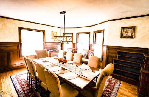 West End House | Entire Historic Home - Portland West End