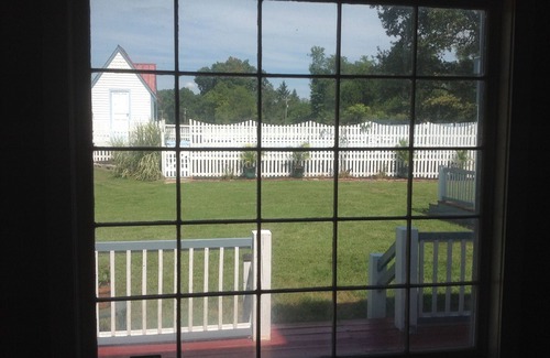 Newport House | Entire Home - Southern Maryland Between Washington, DC & Amish Farms