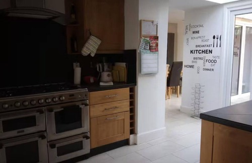 Burntisland House | Entire House - Near Edinburgh and St Andrews Golf. Beach, Golf, Ammenities