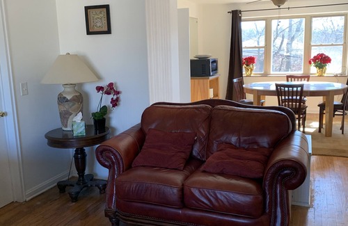 Roselawn Finance Apartment | Entire Luxury Apt - Street Adjacent to Golf Course