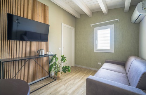 Ragusa House | Entire vacation home with private pool suitable for 18 people