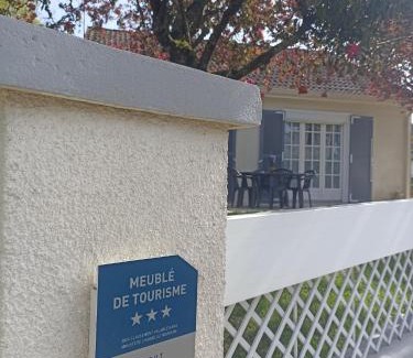 Veuzain-sur-Loire House | Entre 2 Châteaux