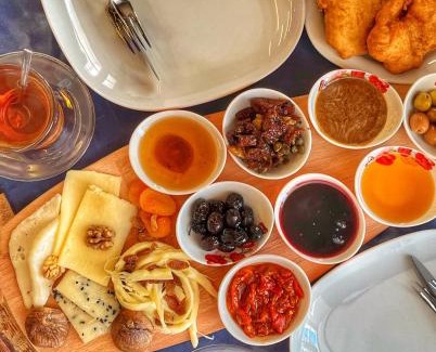 Ayvalik City Center Hotel | Eolya Konuk Evi