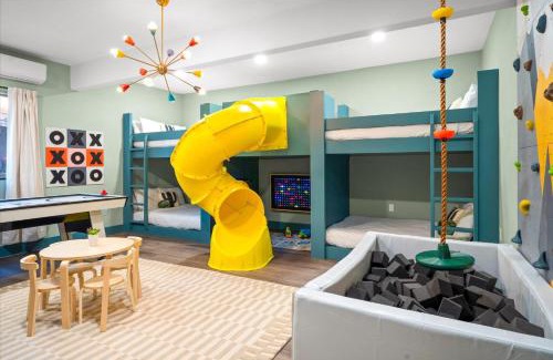 Paradise Park Vista House | Epic Family Home Pool Slide Putt Putt Theatre Room