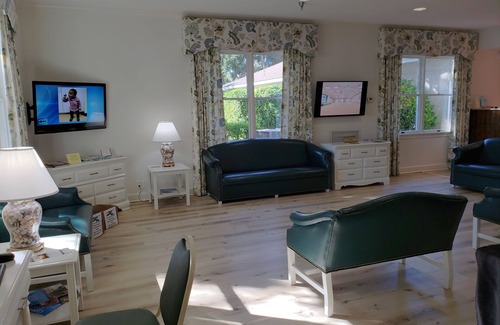 Epworth Acres Hotel | Epworth By The Sea