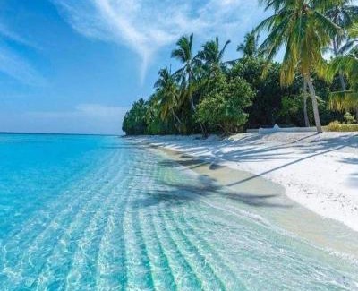 Gemanafushi House | Equator Sandy Beach