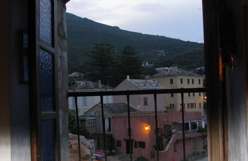 Erbalunga Apartment | Erbalunga Brando: Apartment with terrace on the sea - Erbalunga - Brando