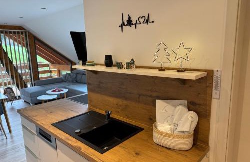 Heles Apartment | Erholung im Wald - mit Schwimmbad