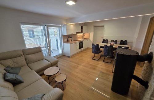 Praprotna Polica Apartment | Erika's home - apartment house