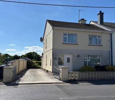 Oughterard House | Erin House - Oughterard Central