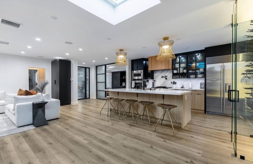 Woodland Hills House | Erwin Estate