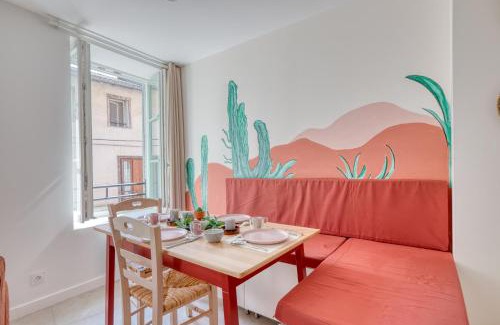 Montluel Apartment | Escapade en sable doré - T3