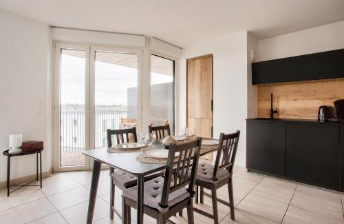 Republique - Les Ponts Apartment | Escapade sur l'île de Nantes