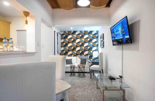Gascue Apartment | Escape 2BR Apartment in Gazcue Close to Colonial Zone