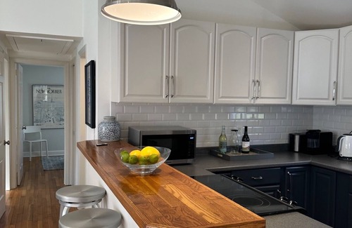 Weston Cottage | Escape to 'River Cottage. Ready for hiking, fishing, or a peaceful break?