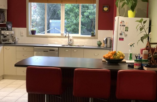 Kumeu House | Escape to Riverhead!