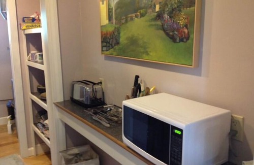 Lyndon Center Cottage | Escape to your cozy 1-bedroom cottage near Kingdom Trails