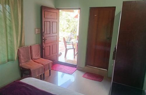 Stuart Hill House | Eshwar Krupa stay