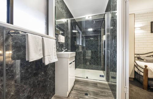 Esk Hotel | Esk Wivenhoe Motor Inn