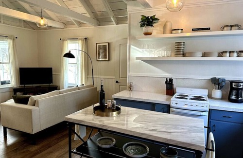 Mount Marion Cottage | Esopus Creek Cottage