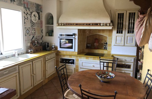 Muret House | Estantens: House/Villa - Estantens