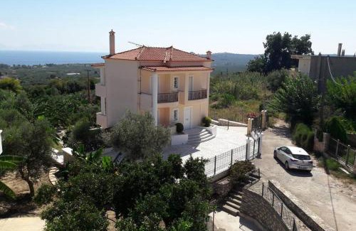 Neratzia House | Estella sorelle 1