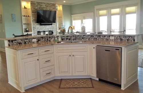 City-by-the Sea House | Estes Dream - Amazing Intracoastal View & Fishing!