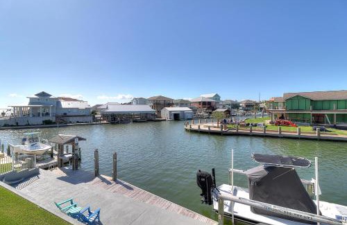 City-by-the Sea House | Estes Oasis
